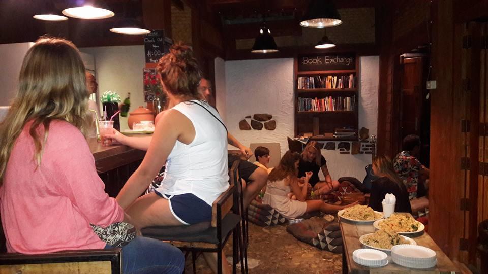 Chill Lom House (Adults Only) Hostel Пай Екстериор снимка