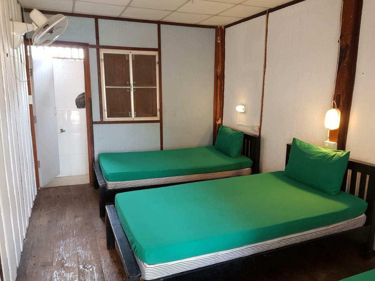 Chill Lom House (Adults Only) Hostel Пай Екстериор снимка